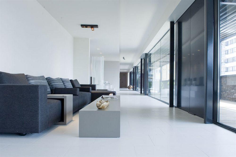 Carbon Hotel Генк Екстер'єр фото